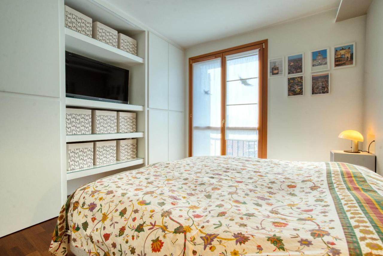 Caseospitali - Casa Di Bibi, Colorato Ed Elegante Bilocale Vicino Al Naviglio Martesana Per 4 ヴィモドローネ エクステリア 写真