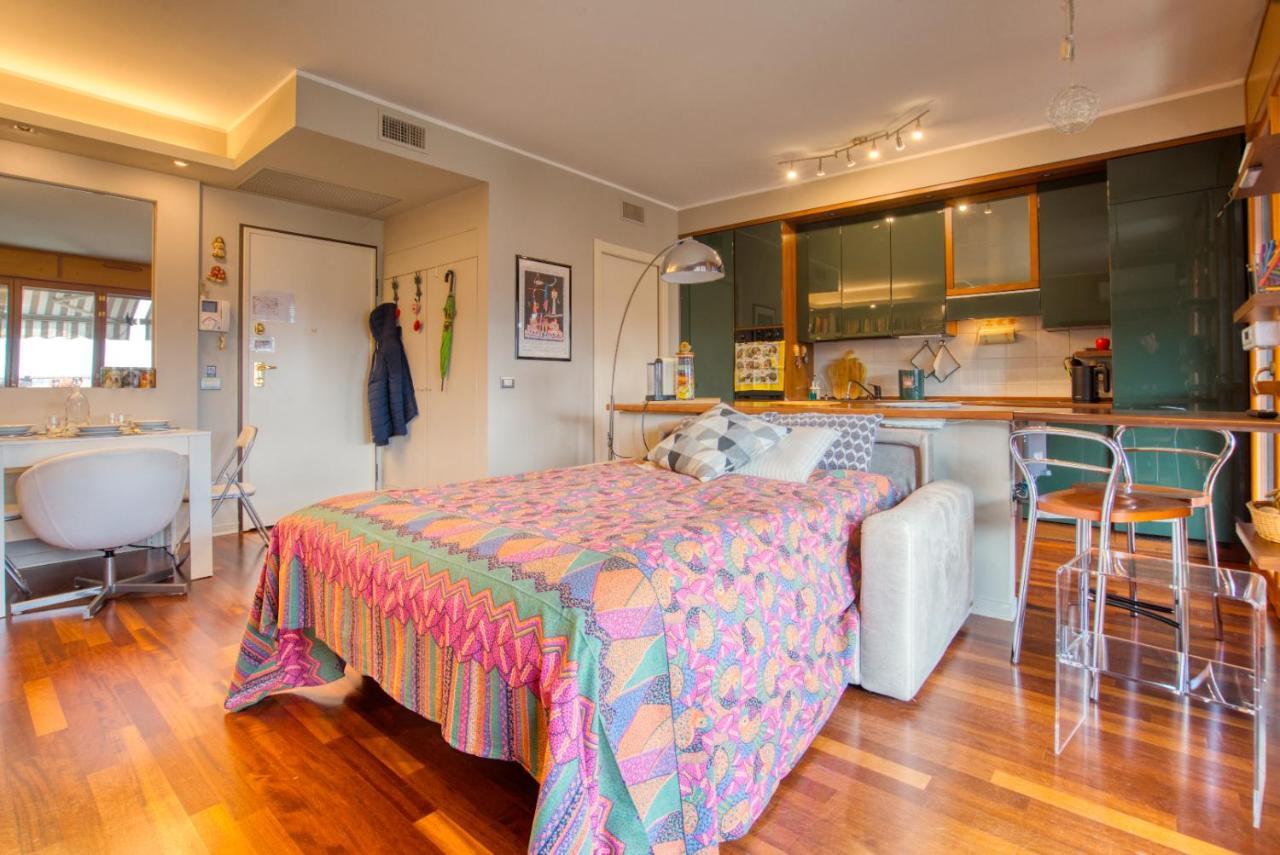 Caseospitali - Casa Di Bibi, Colorato Ed Elegante Bilocale Vicino Al Naviglio Martesana Per 4 ヴィモドローネ エクステリア 写真